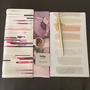 Free w/$25+purchase 🌟NEW- Indigo pad/pencil case